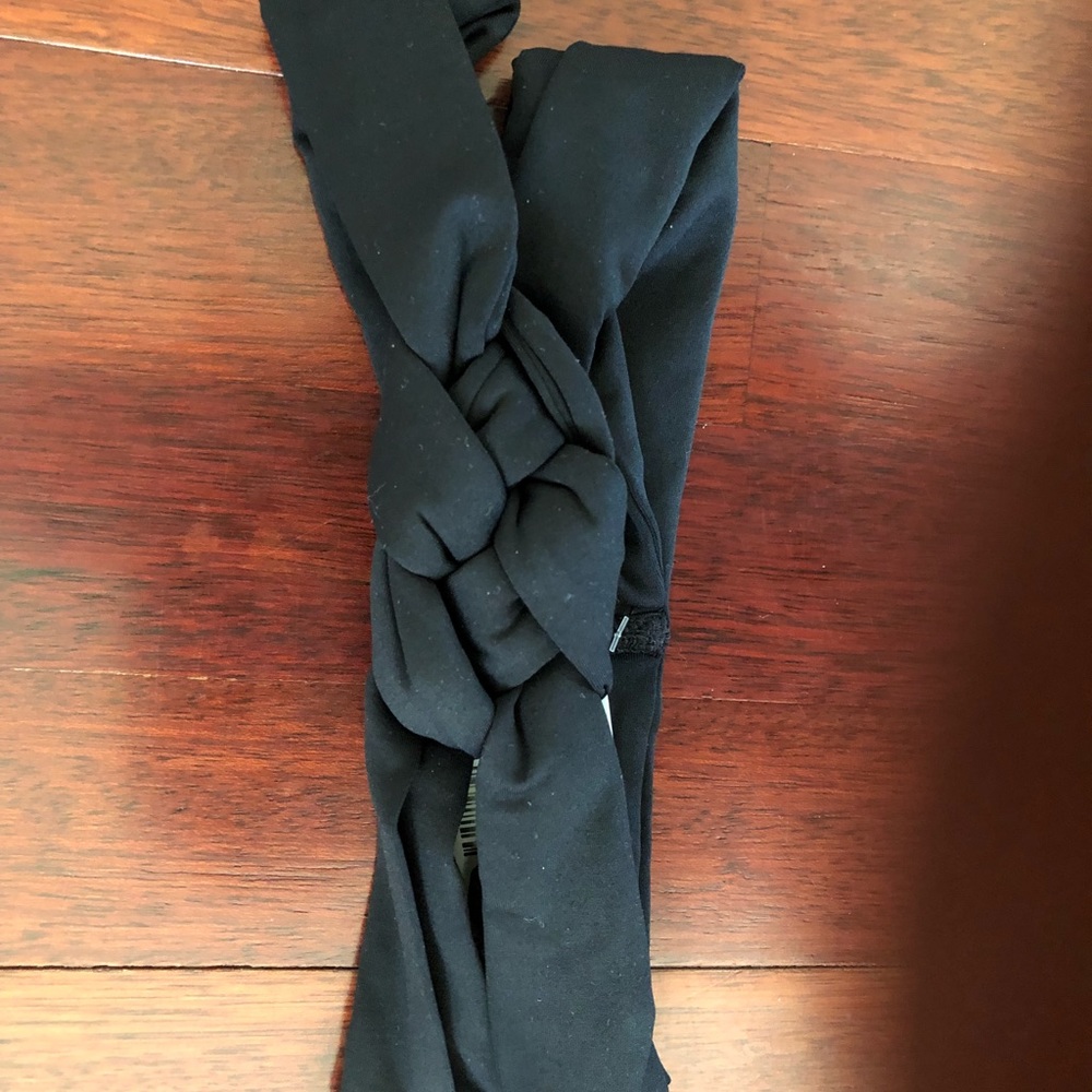 Lululemon headband
